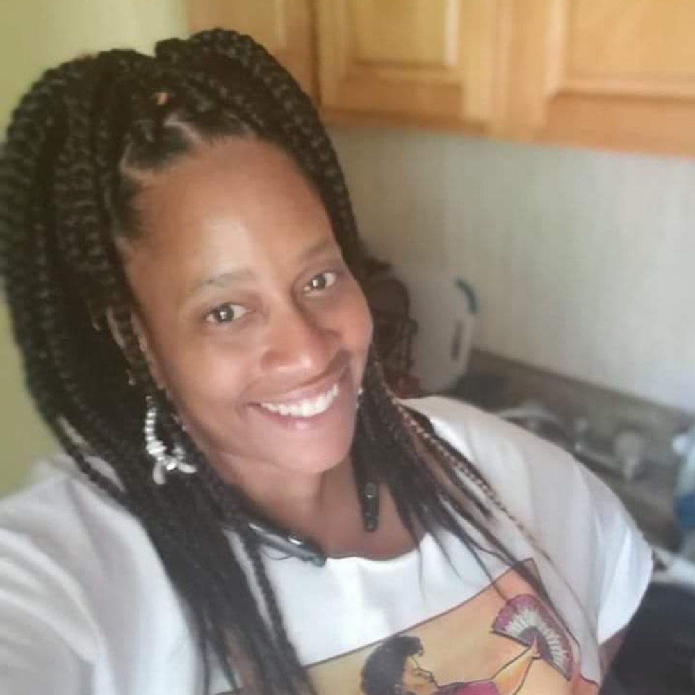 Meet your Posher, Joetta